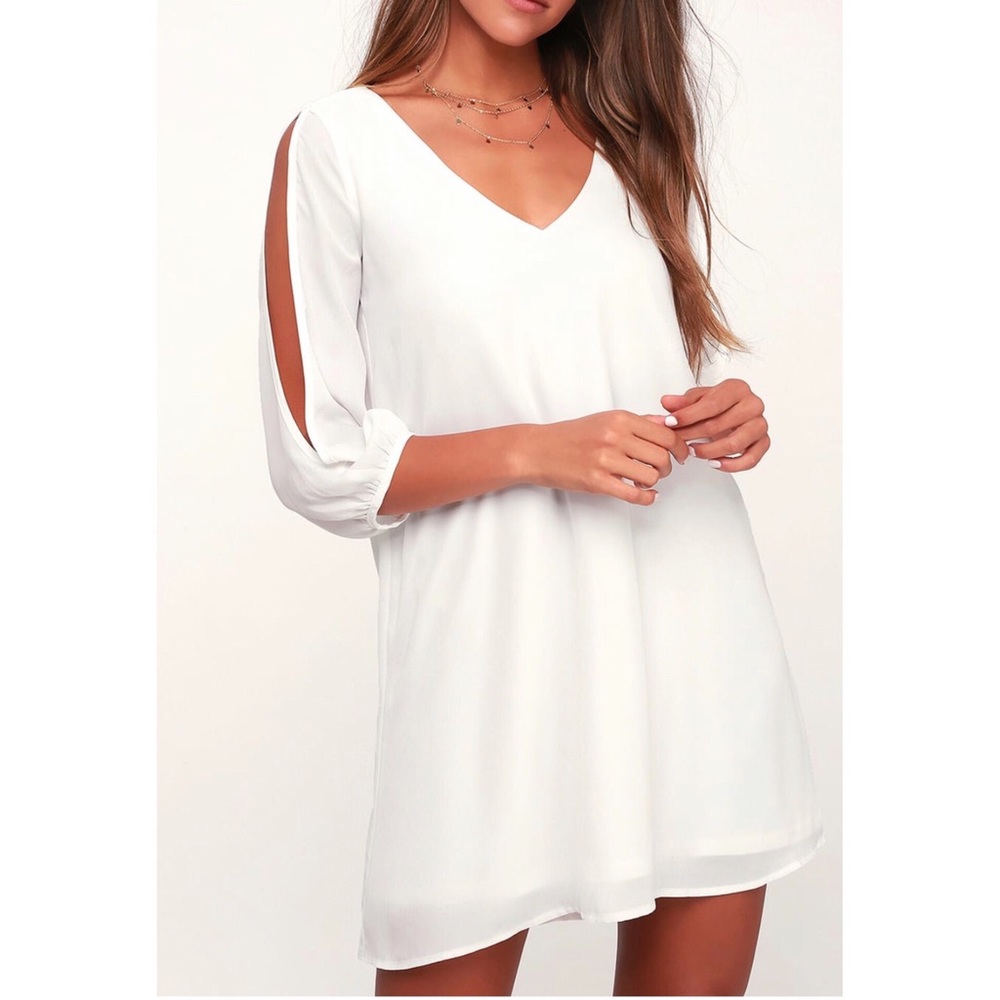 ✨Lulus Shifting Dears Long Sleeve Dress✨